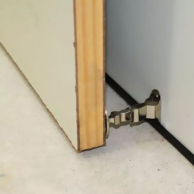 fixador-vonder-p-porta-rodape-3263500000-102885-102885-2