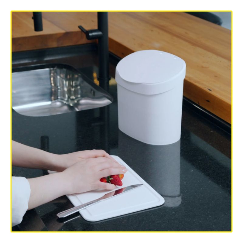 lixeira-coza-25l-preto-10906-008-081498-081498