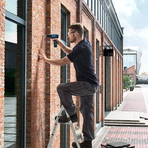 Parafusadeira Furadeira Bosch de Impacto GSB 120-LI 3/8" 12V Bivolt com Bateria 2,0Ah e Maleta — Ref. 06019G81E1-000
